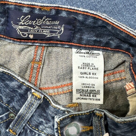 NEW Levis Strauss Signature Girls Rhinestone Jeans Size 6X Frayed Hem Denim - Picture 8 of 9